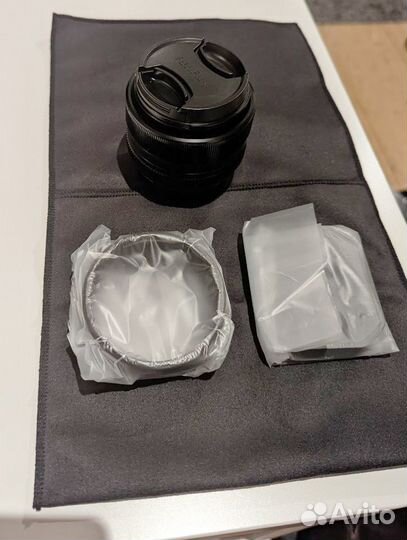 Fujifilm XT-4 & XF 18-55mm & XF 35mm F1.4 & 7Artis