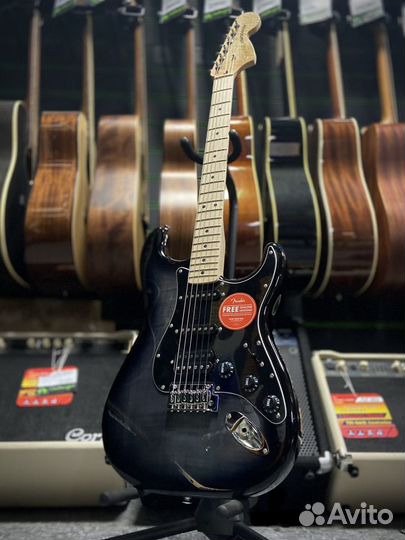 Fender Squier Affinity 2021 Stratocaster HSS FMT