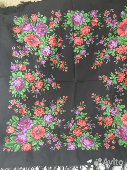 Платок шаль. Павловопосадский платок