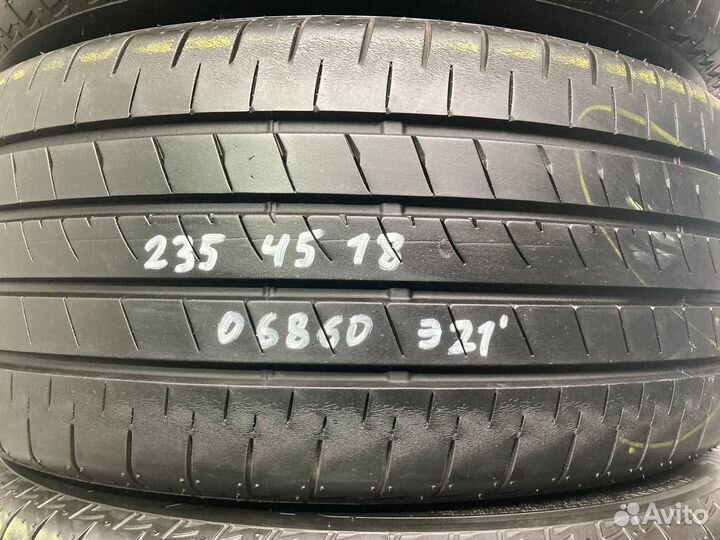 Bridgestone Turanza T005A 235/45 R18