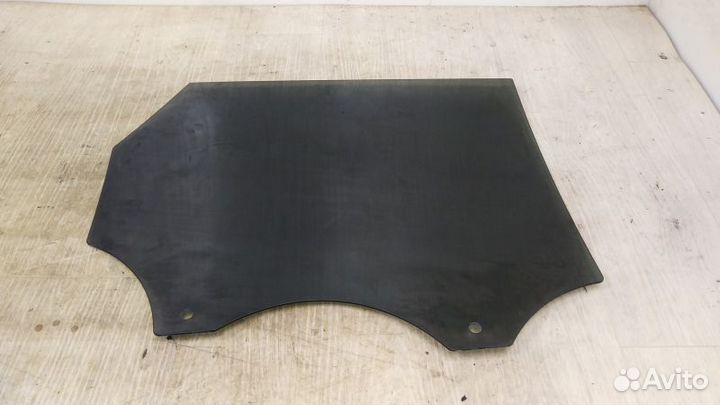 Стекло двери задней левой Jaguar F-Pace