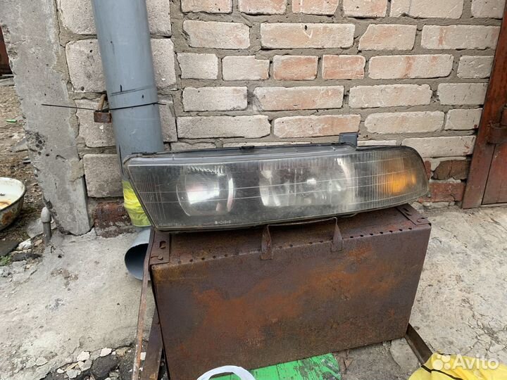 Фара передняя левая mitsubishi galant 8