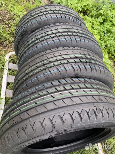 Viatti Strada Asimmetrico V-130 205/55 R16