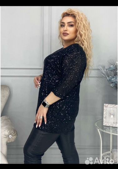 Кофта с пайетками