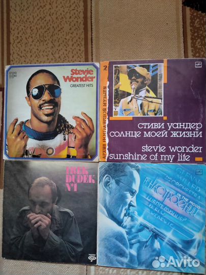 Коллекция виниловых пластинок