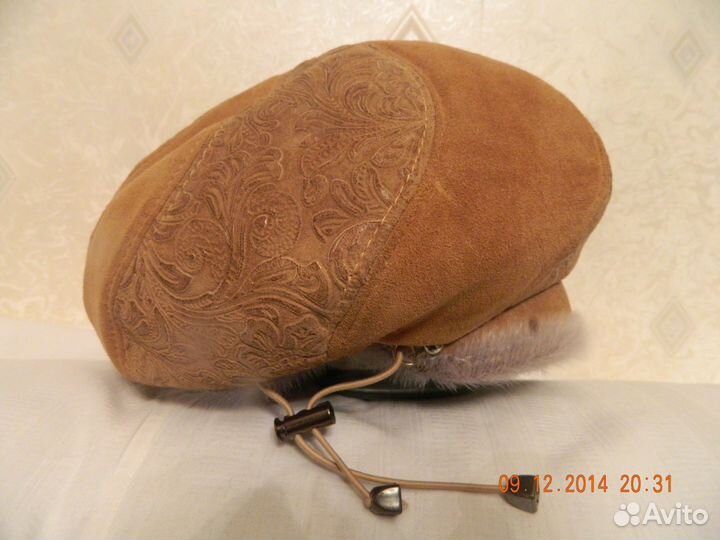 Берет из натуральной замши