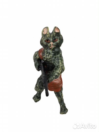 Бронзовая статуэтка