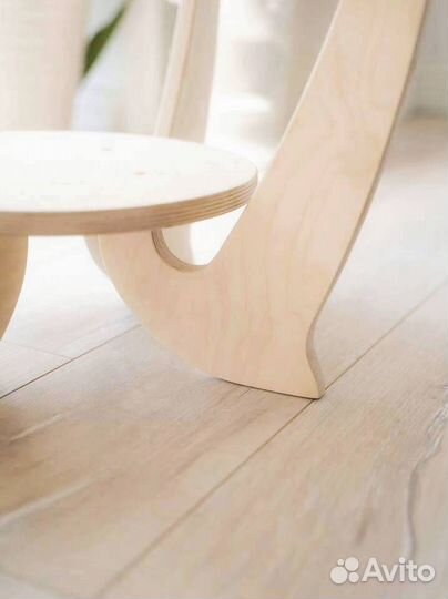 Деревянный стол под покраску