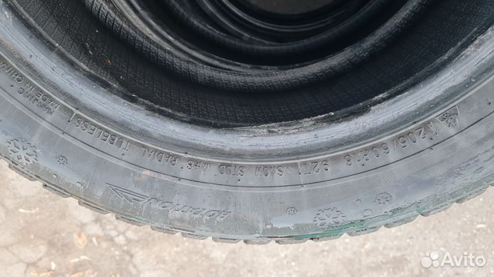 Kumho WinterCraft Ice WI31 205/60 R16 92T