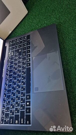 Ноутбук новый 16' 2к i5 10Gen/12Gb/512SSD