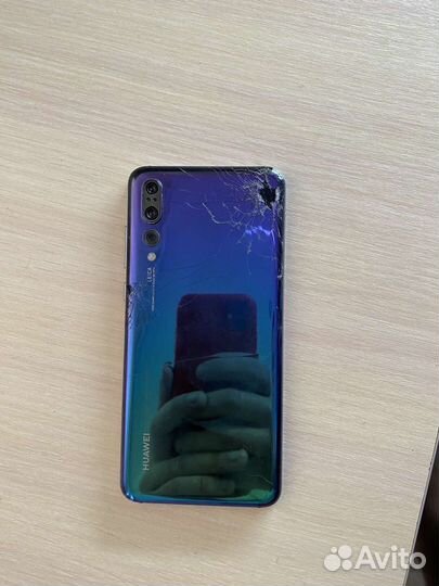 Телефон huawei p20 pro