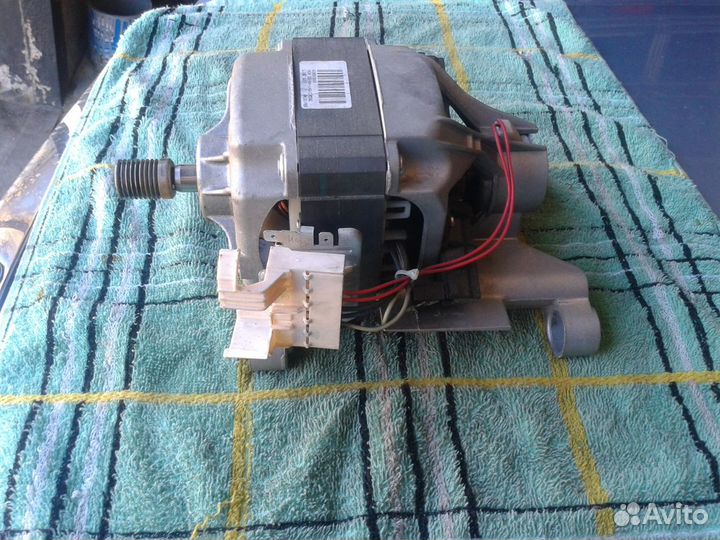 Электродвигатель стиральной машины занусси