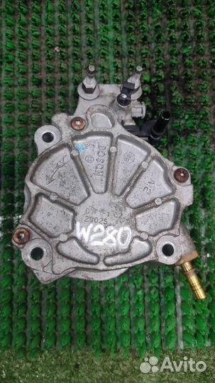 Насос вакуумный Citroen C-Crosser 2007