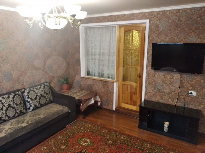 2-к. квартира, 52 м², 1/5 эт.