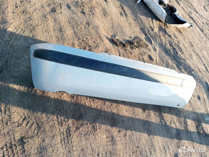 Задний бампер Renault megane 1