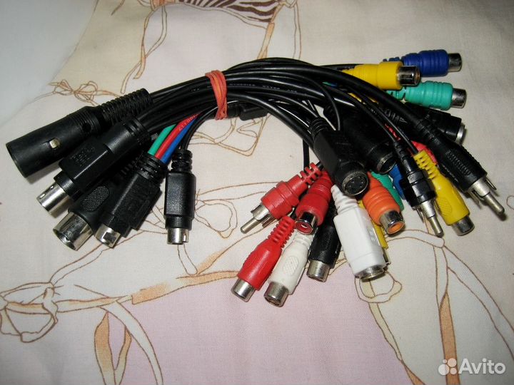 Кабель аудио Тюльпаны, 3,5 Stereo, 2 RCA Luxma