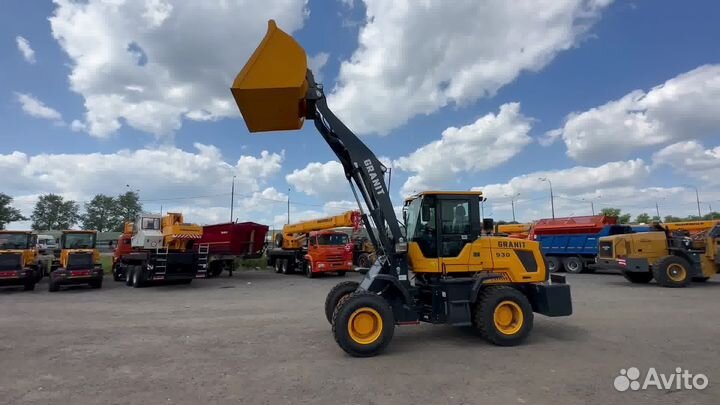 Фронтальный погрузчик Granit 930, 2023