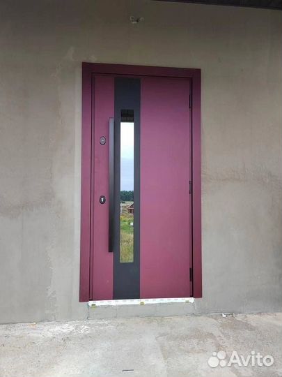 Дверь входная металлическая с терморазрывом