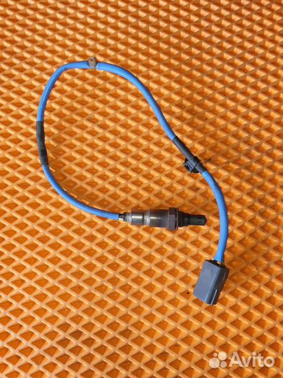 Датчик кислородный/Lambdasonde Mazda 3