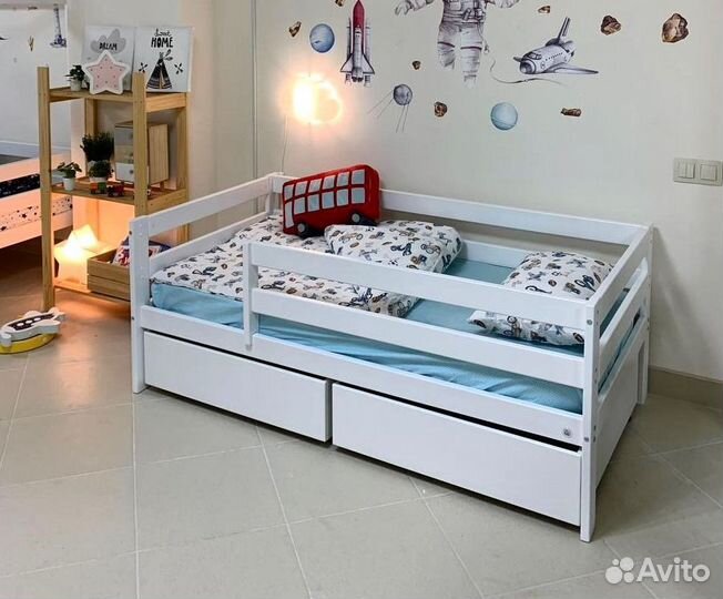 Кровать детская (массив) 160х80