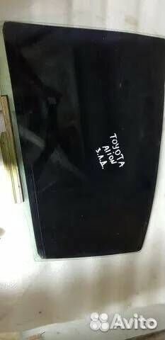 Стекло боковое заднее левое на Toyota Allion