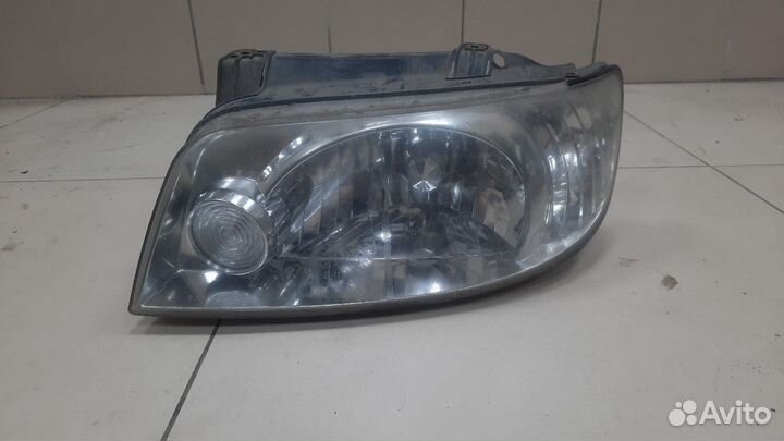 Фара передняя левая Hyundai Matrix