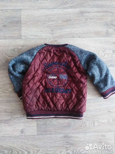 Куртка бомбер