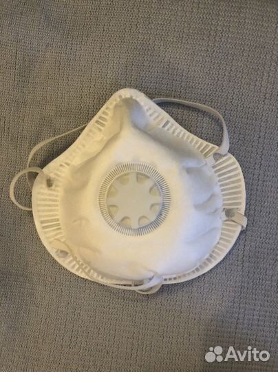 Респиратор полумаска фильтрующая с клапаном FFP2