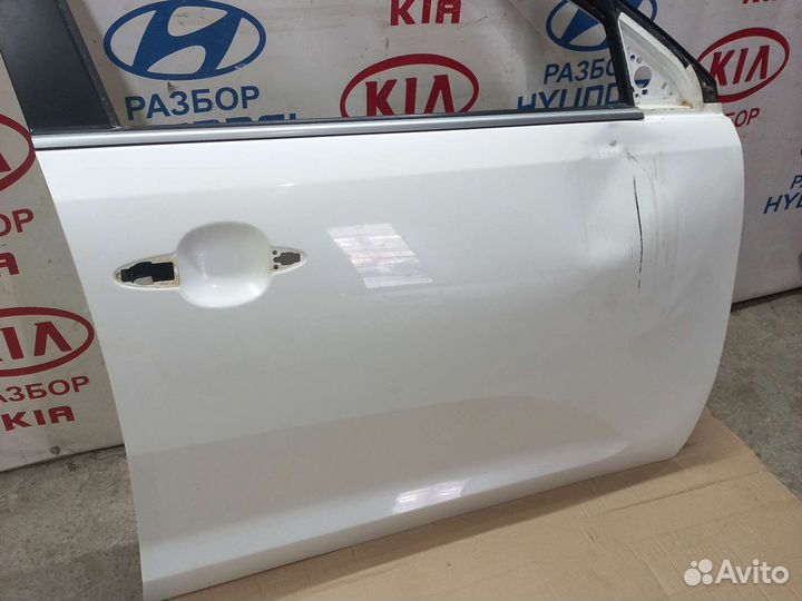 Дверь передняя правая Kia Sportage 3 SL