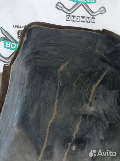 Пыльник стойки Mazda CX-7 (ER) I (2006–2010)