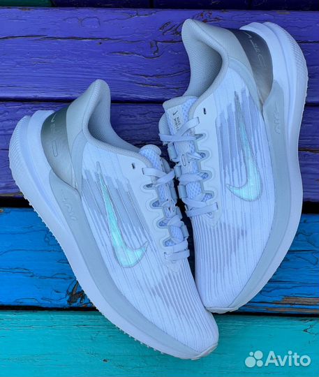 Мужские беговые кроссовки Nike Zoom Winflo 9