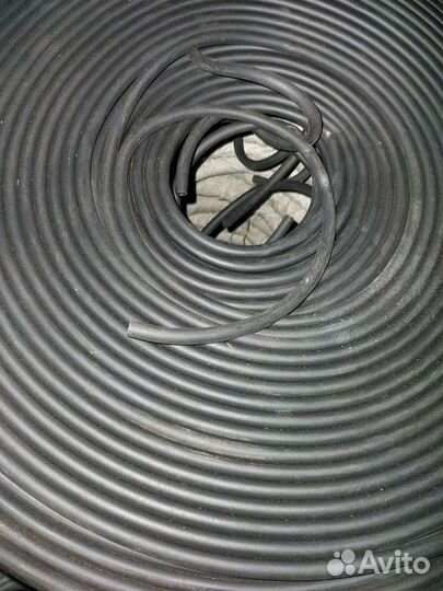 Трубка-шланг резиновая