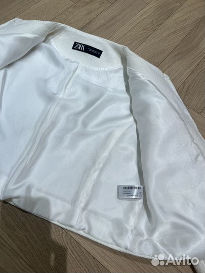 Жакет Zara
