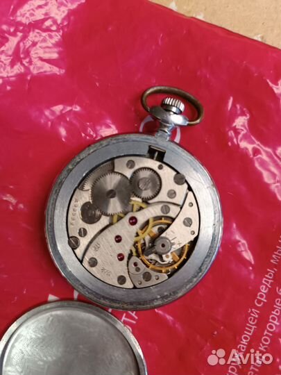 Часы карманные глухарь