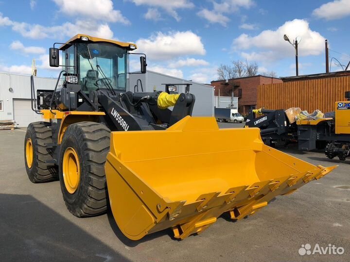 Фронтальный погрузчик XCMG LW550RU, 2023