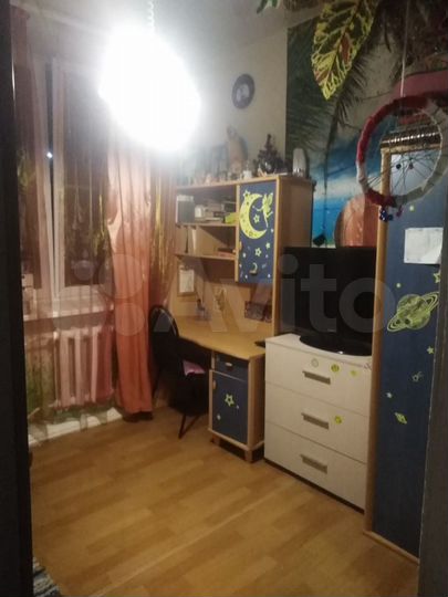 Комната 9 м² в 3-к., 2/5 эт.