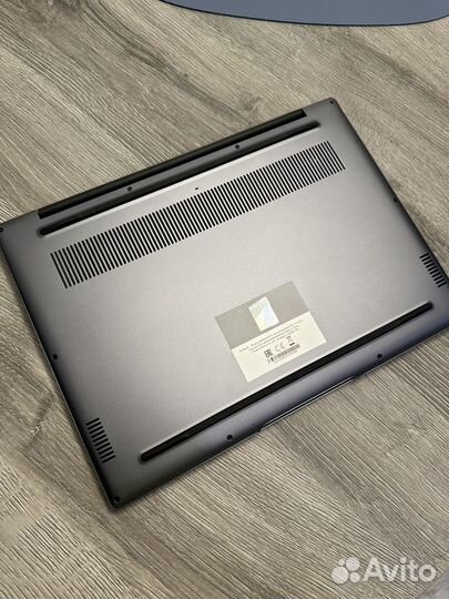Huawei matebook 14