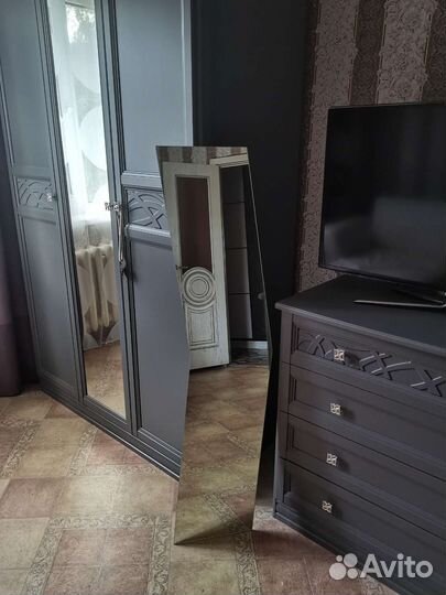 Зеркало настенное IKEA