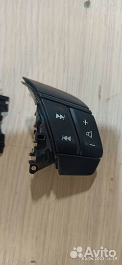 Блок кнопок на руль Volvo Xc90 (б/у)