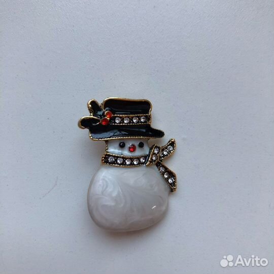 Значки новогодние