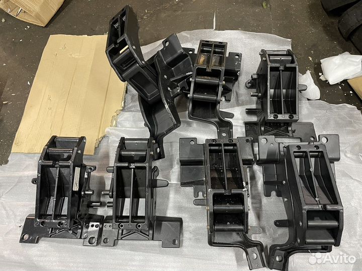 Кронштейн порогов range rover Range Rover L405