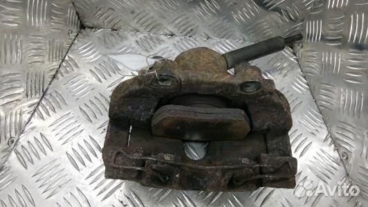 Суппорт тормозной передний правый peugeot 307 (96E