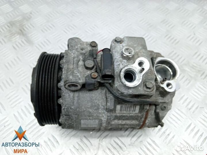 Компрессор кондиционера Mercedes-Benz C-Класс