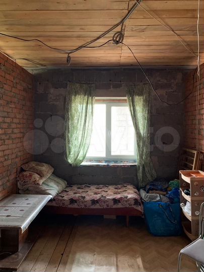 Коттедж 184 м² на участке 10 сот.