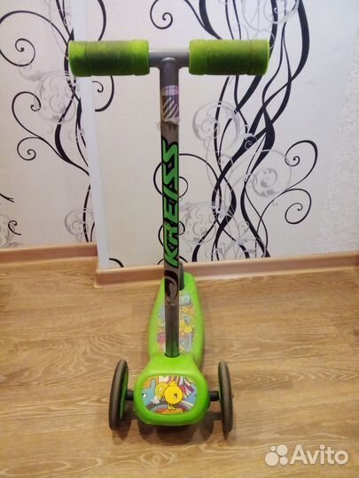 Самокат детский трехколесный Б/У