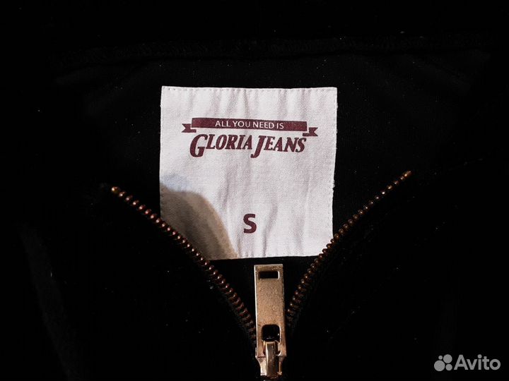 Толстовка женская чёрная мягкая