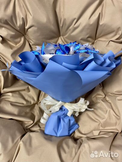 Букет из светящихся бабочек