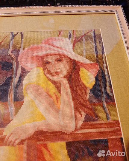 Картина вышитая крестом ручная работа