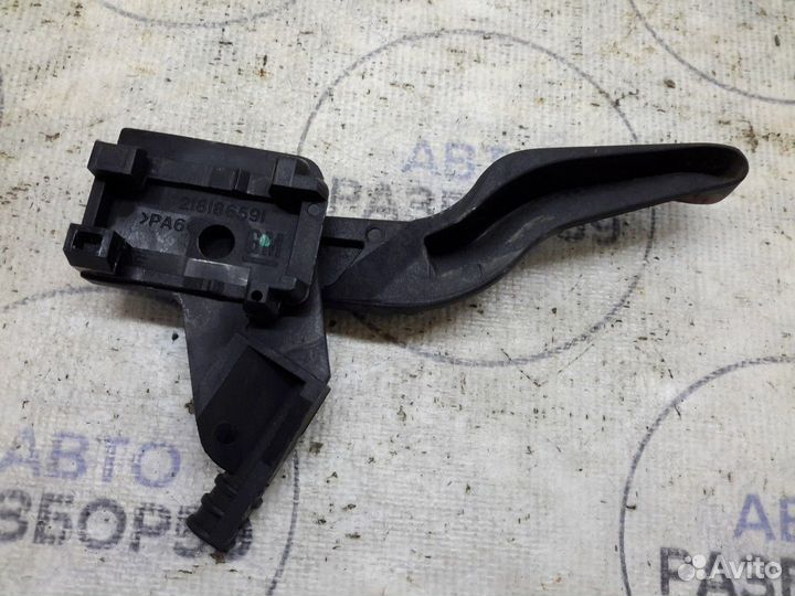 Ручка открывания капота Opel Astra H