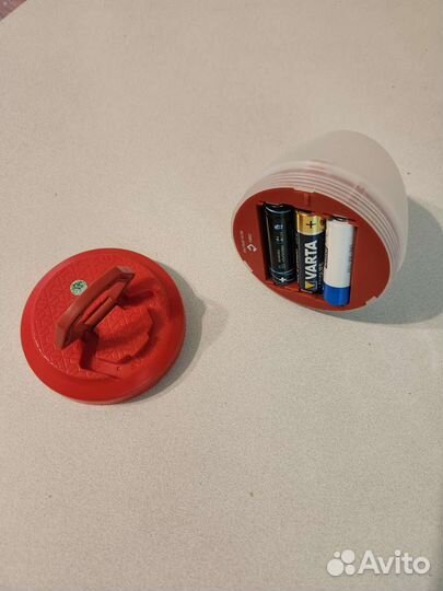 Туристический кемпинговый фонарь Quechua фонарик